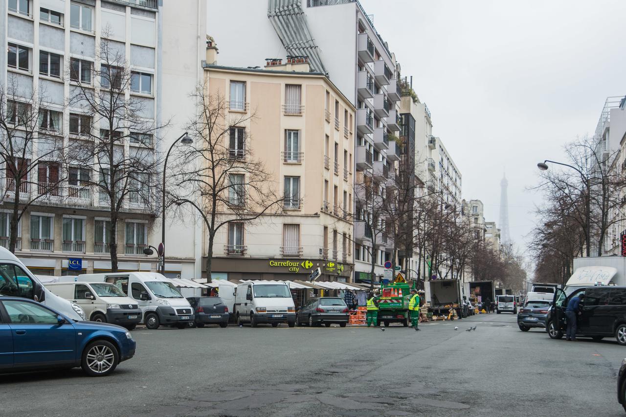 Vintage, F3 Avec Terrasse, Villa Saint Charles Paris Luaran gambar